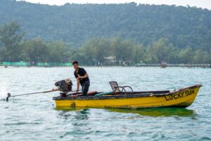 Koh Rong - Boat Taki Driver האי קו רונג סנלואם