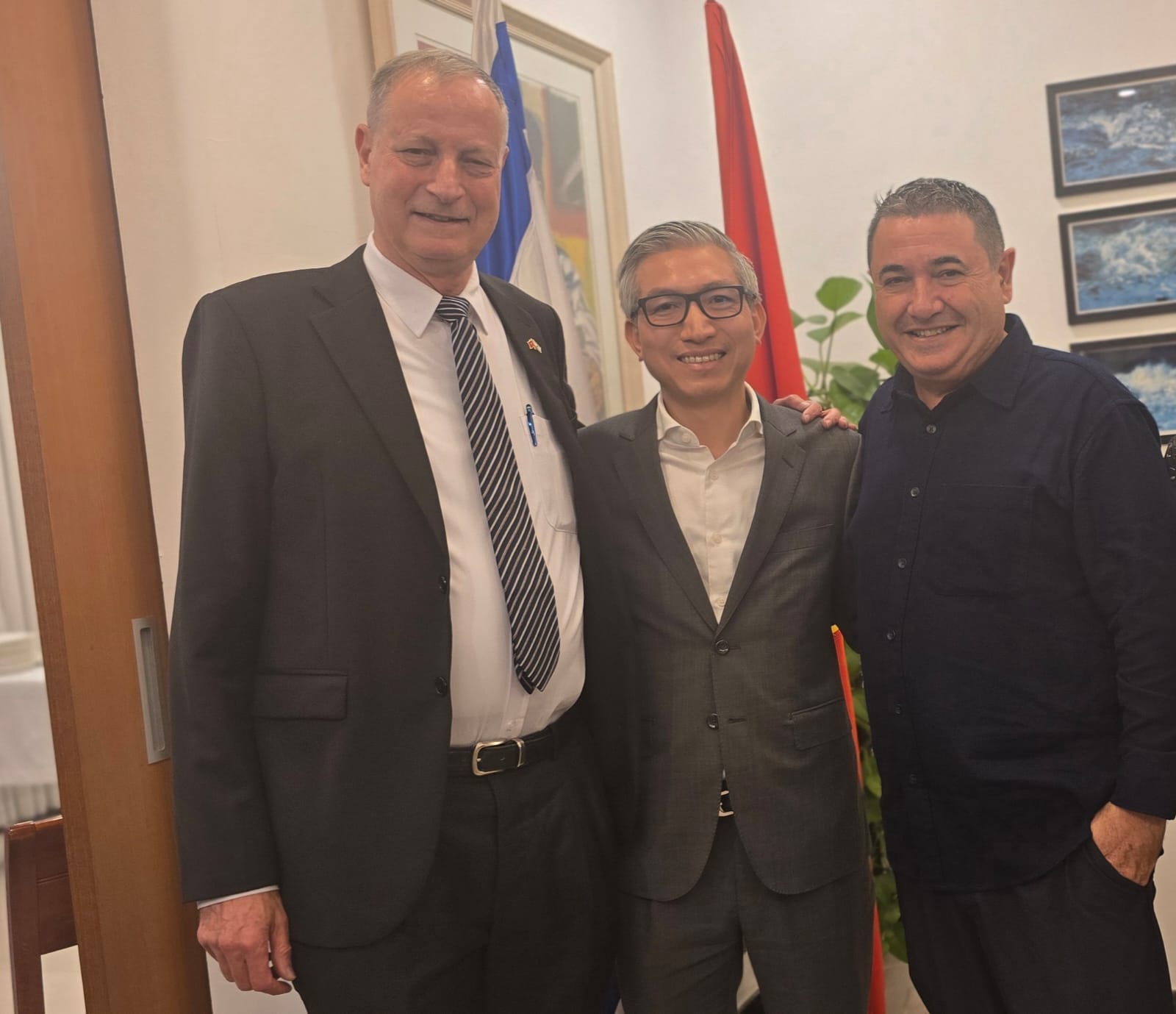 ניסים טל – מנכ״ל Vietnam 247 ושגריר ישראל בוייטנאם